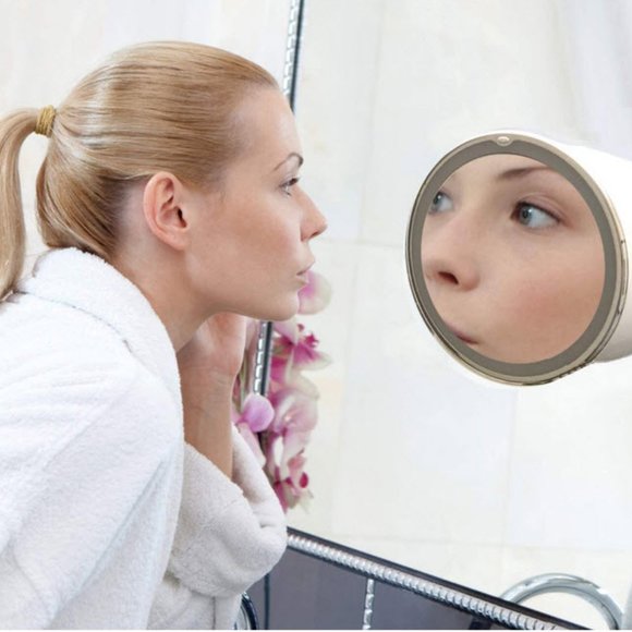 8" 10X LED lighted makeup mirror with suction cup - Picture 5 of 8